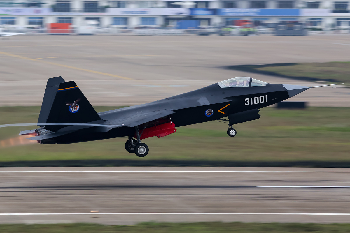 China-Shenyang-J-31-Lockheed-Martin-F-35-knockoff-clone
