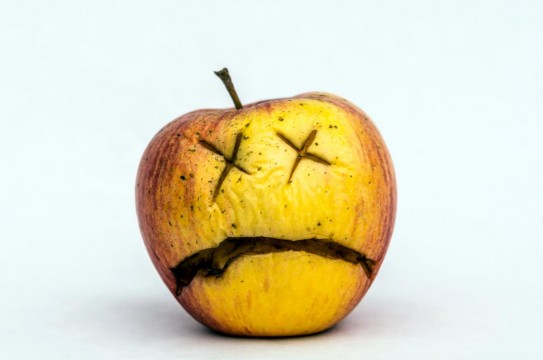 Apple-GMO-Frankenfood