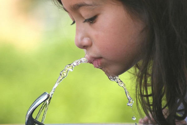 Girl-Drinking-Water-Fountain